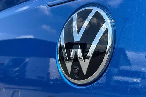 32 of 60 for VOLKSWAGEN AMAROK D/Cab Pick Up Style 2.0 TDI 205 4MOTION Auto