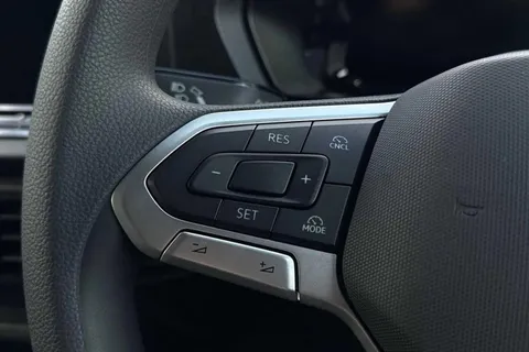 DF75TXV Volkswagen Caddy 2.0 TDI 102PS Commerce Van [Business/Tech Pack] Thumbnail #35