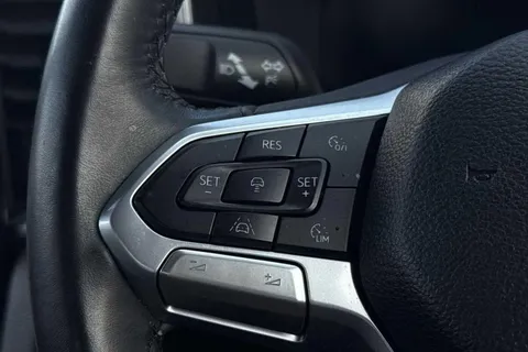 40 of 60 for VOLKSWAGEN AMAROK D/Cab Pick Up Style 2.0 TDI 205 4MOTION Auto