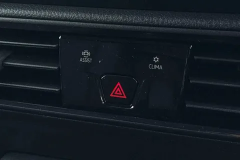 DF75TXV Volkswagen Caddy 2.0 TDI 102PS Commerce Van [Business/Tech Pack] Thumbnail #45