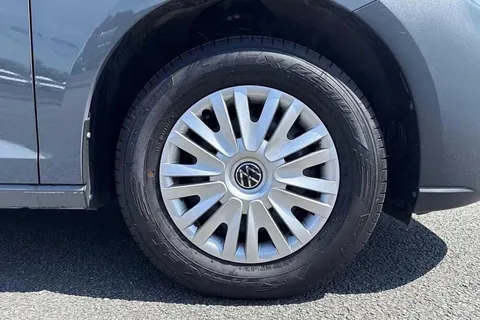 DF75TWV Volkswagen Caddy 2.0 TDI 102PS Commerce Van [Business/Tech Pack] Thumbnail #10