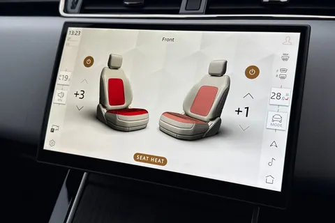 KO74GCV Land Rover Range Rover Evoque 1.5 P270e Autobiography 5dr Auto [Revised] Thumbnail #22