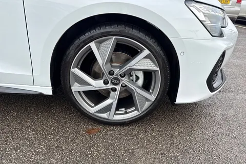 DF74VRN Audi A3 Black Edition 35 TFSI 150 PS S tronic Thumbnail #10