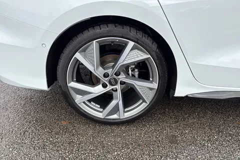 DF74VRN Audi A3 Black Edition 35 TFSI 150 PS S tronic Thumbnail #13