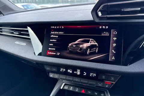 DF74VRN Audi A3 Black Edition 35 TFSI 150 PS S tronic Thumbnail #39