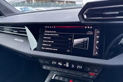 DF74VRN Audi A3 Black Edition 35 TFSI 150 PS S tronic Thumbnail #42