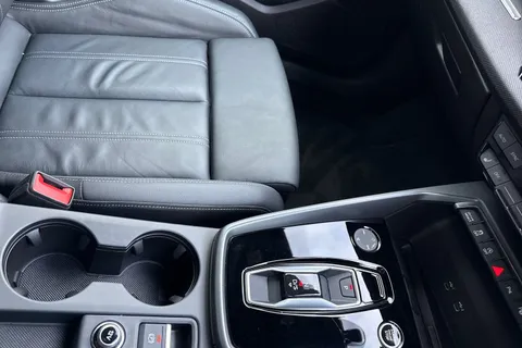 DF74VRN Audi A3 Black Edition 35 TFSI 150 PS S tronic Thumbnail #48