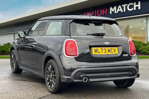 ML73WCV Mini Hatch 1.5 Cooper Classic Steptronic Euro 6 (s/s) 3dr Thumbnail #2