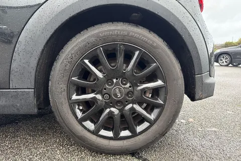 ML73WCV Mini Hatch 1.5 Cooper Classic Steptronic Euro 6 (s/s) 3dr Thumbnail #12