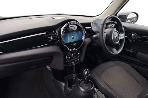 ML73WCV Mini Hatch 1.5 Cooper Classic Steptronic Euro 6 (s/s) 3dr Thumbnail #14