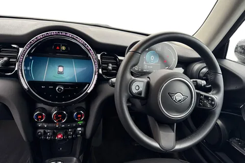 ML73WCV Mini Hatch 1.5 Cooper Classic Steptronic Euro 6 (s/s) 3dr Thumbnail #17