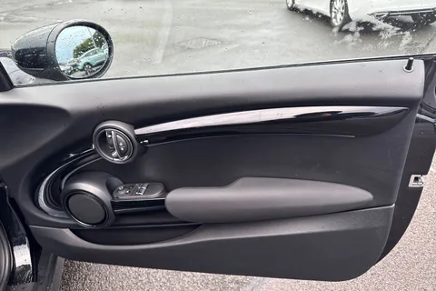 ML73WCV Mini Hatch 1.5 Cooper Classic Steptronic Euro 6 (s/s) 3dr Thumbnail #20