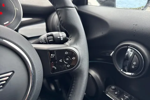 ML73WCV Mini Hatch 1.5 Cooper Classic Steptronic Euro 6 (s/s) 3dr Thumbnail #36