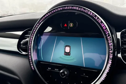 ML73WCV Mini Hatch 1.5 Cooper Classic Steptronic Euro 6 (s/s) 3dr Thumbnail #46