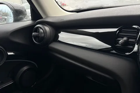 ML73WCV Mini Hatch 1.5 Cooper Classic Steptronic Euro 6 (s/s) 3dr Thumbnail #56