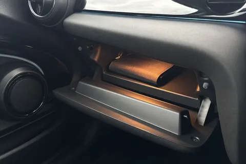 ML73WCV Mini Hatch 1.5 Cooper Classic Steptronic Euro 6 (s/s) 3dr Thumbnail #57