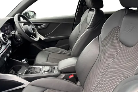 GF24WXH Audi Q2 S line 35 TFSI 150 PS S tronic Thumbnail #16