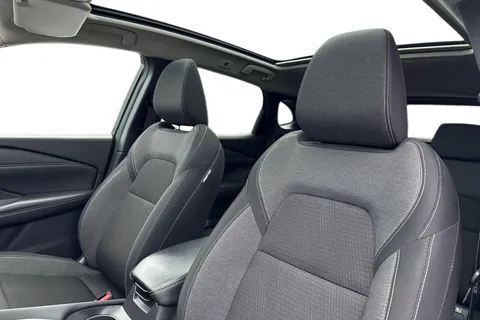 PL23KHD Nissan Qashqai 1.3 DIG-T MHEV N-Connecta Euro 6 (s/s) 5dr Thumbnail #16