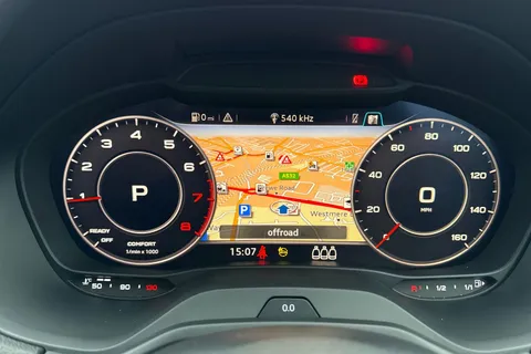 GF24WXH Audi Q2 S line 35 TFSI 150 PS S tronic Thumbnail #27