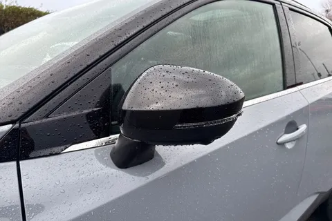 PL23KHD Nissan Qashqai 1.3 DIG-T MHEV N-Connecta Euro 6 (s/s) 5dr Thumbnail #29