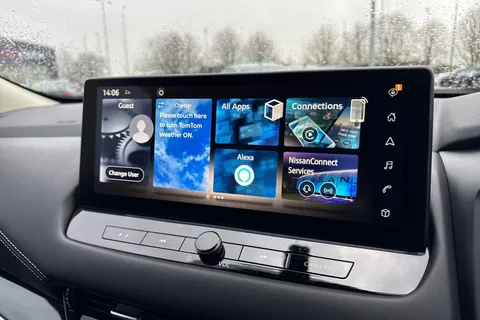 PL23KHD Nissan Qashqai 1.3 DIG-T MHEV N-Connecta Euro 6 (s/s) 5dr Thumbnail #53