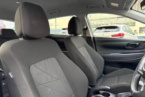 BD72SXK Hyundai Bayon 1.0 T-GDi MHEV SE Connect DCT Euro 6 (s/s) 5dr Thumbnail #20