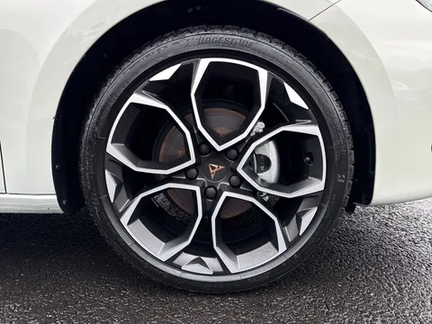 KY75EVG CUPRA Leon 1.5 TSI 150 V1 5dr Thumbnail #6