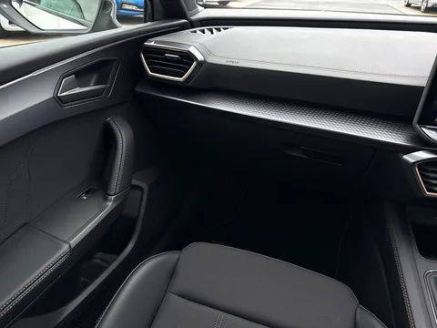 KY75EVG CUPRA Leon 1.5 TSI 150 V1 5dr Thumbnail #14