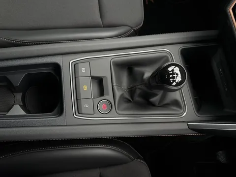 KY75EVG CUPRA Leon 1.5 TSI 150 V1 5dr Thumbnail #19