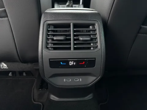 KY75EVG CUPRA Leon 1.5 TSI 150 V1 5dr Thumbnail #31