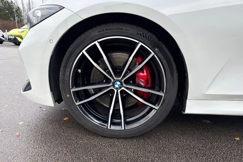 YK24BFA BMW 3 Series 320i M Sport 4dr Step Auto Thumbnail #11