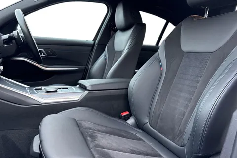 YK24BFA BMW 3 Series 320i M Sport 4dr Step Auto Thumbnail #16