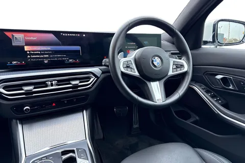 YK24BFA BMW 3 Series 320i M Sport 4dr Step Auto Thumbnail #18