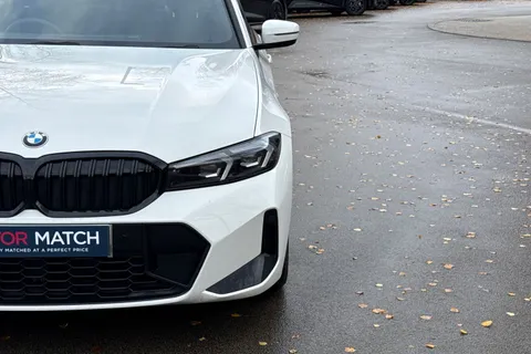 YK24BFA BMW 3 Series 320i M Sport 4dr Step Auto Thumbnail #26