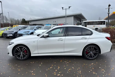 YK24BFA BMW 3 Series 320i M Sport 4dr Step Auto Thumbnail #28