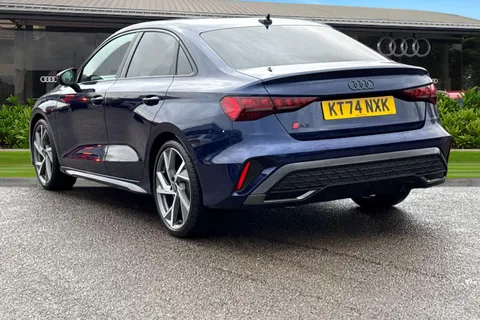 KT74NXK Audi A3 Black Edition 35 TFSI 150 PS S tronic Thumbnail #3