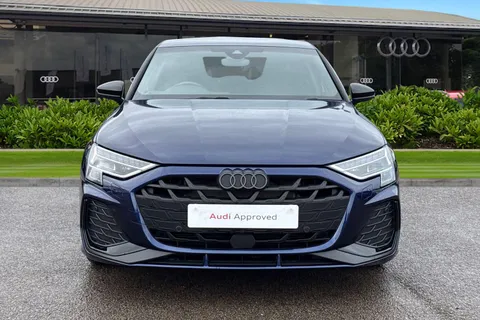 KT74NXK Audi A3 Black Edition 35 TFSI 150 PS S tronic Thumbnail #6