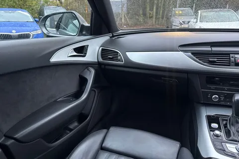 KU67KPT Audi A6 2.0 TDI Ultra S Line 4dr S Tronic Thumbnail #14