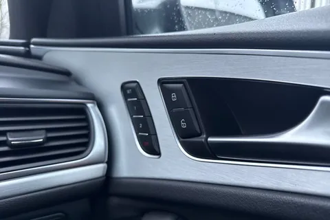 KU67KPT Audi A6 2.0 TDI Ultra S Line 4dr S Tronic Thumbnail #30