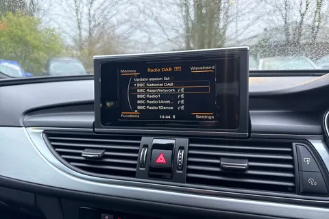 KU67KPT Audi A6 2.0 TDI Ultra S Line 4dr S Tronic Thumbnail #34