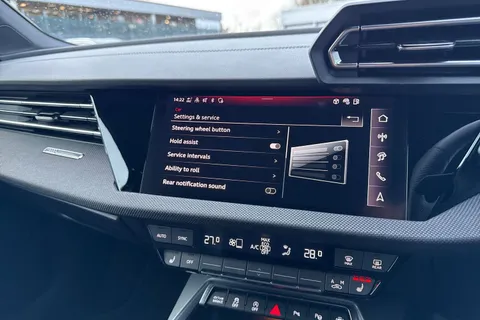 KT74NXK Audi A3 Black Edition 35 TFSI 150 PS S tronic Thumbnail #41