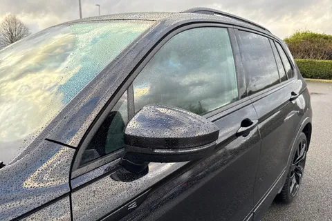 EA23ARX Volkswagen Tiguan 1.5 TSI R-Line DSG Euro 6 (s/s) 5dr Thumbnail #55