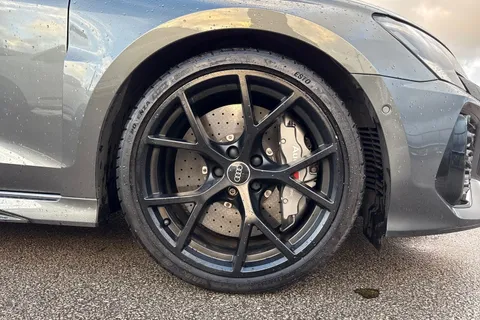 YH22APX Audi RS 3 RS 3 TFSI Quattro Carbon Black 5dr S Tronic Thumbnail #10