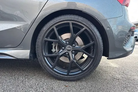 YH22APX Audi RS 3 RS 3 TFSI Quattro Carbon Black 5dr S Tronic Thumbnail #12