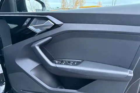 GJ70WJG Audi A1 30 TFSI S Line 5dr Thumbnail #21