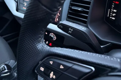 GJ70WJG Audi A1 30 TFSI S Line 5dr Thumbnail #52