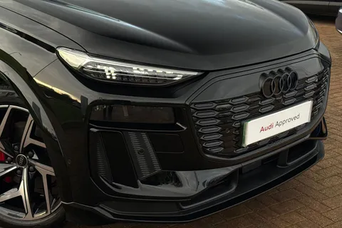 KN75HFO Audi Q6 E-Tron Q6 SUV Edition 1 e-tron performance  225,00 kW Thumbnail #10