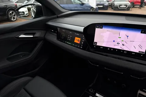 KN75HFO Audi Q6 E-Tron Q6 SUV Edition 1 e-tron performance  225,00 kW Thumbnail #21