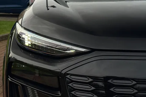 KN75HFO Audi Q6 E-Tron Q6 SUV Edition 1 e-tron performance  225,00 kW Thumbnail #58