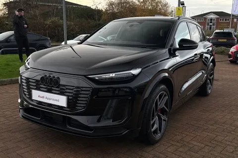 KN75HFO Audi Q6 E-Tron Q6 SUV Edition 1 e-tron performance  225,00 kW Thumbnail #62